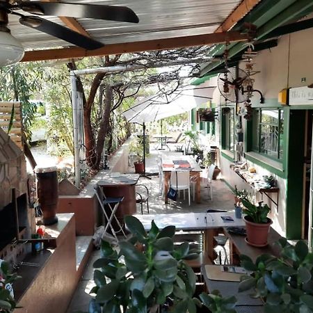 Xenia Bed & Breakfast Уиндхоек Екстериор снимка